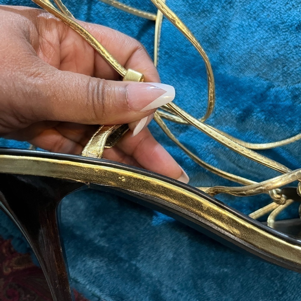 Sandals by Glamour Original! Lace up/wrap around the leg. Gold color! - Picture 12 of 14